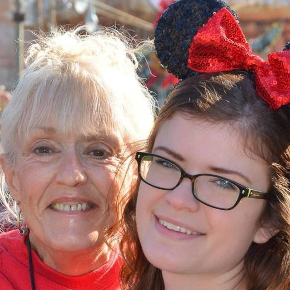 Meet your Posher, Sonia